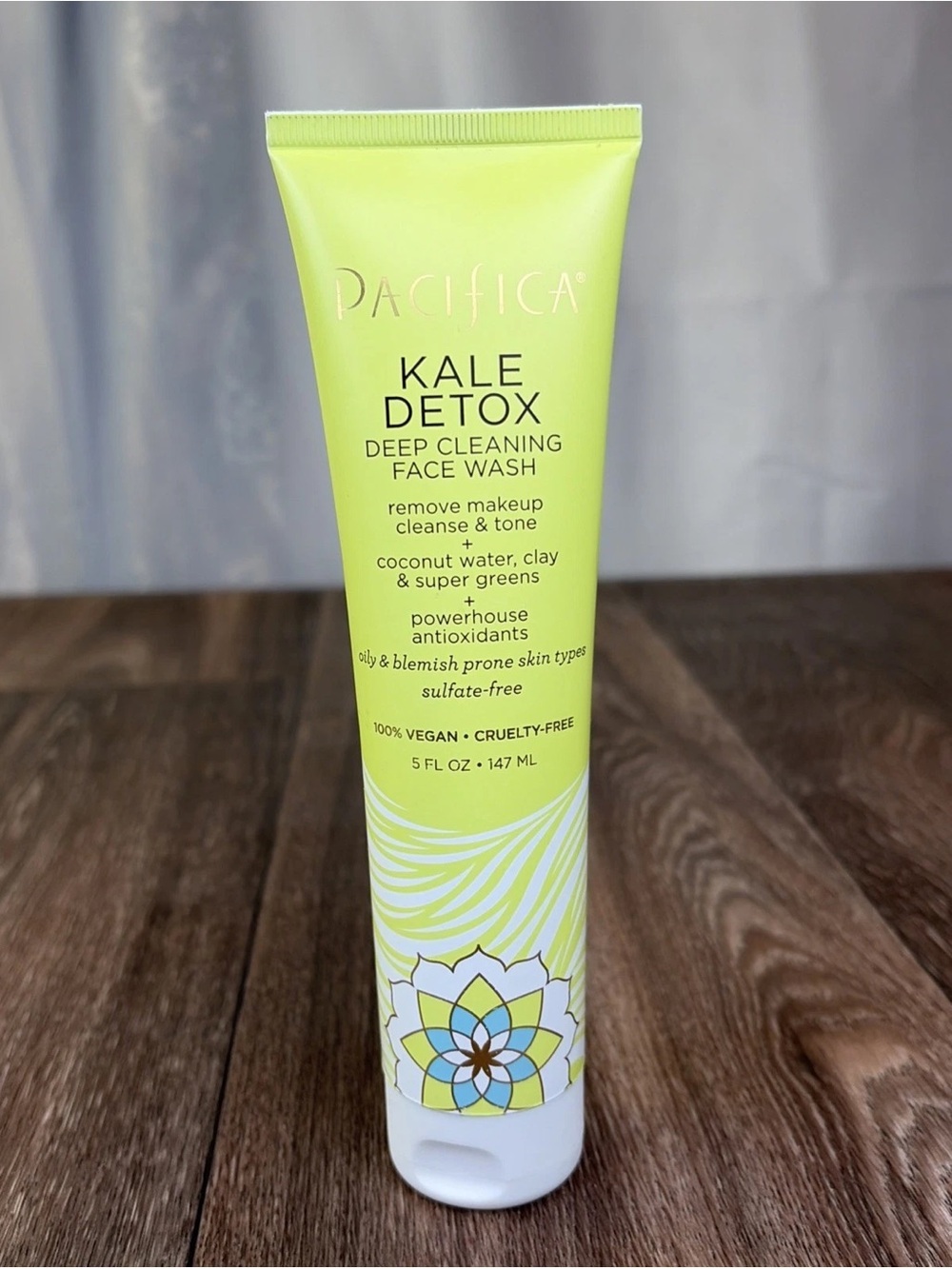 Pacifica Kale Detox Beauty Deep Cleansing Face Wash  5 Fl Oz Coconut Water Vegan